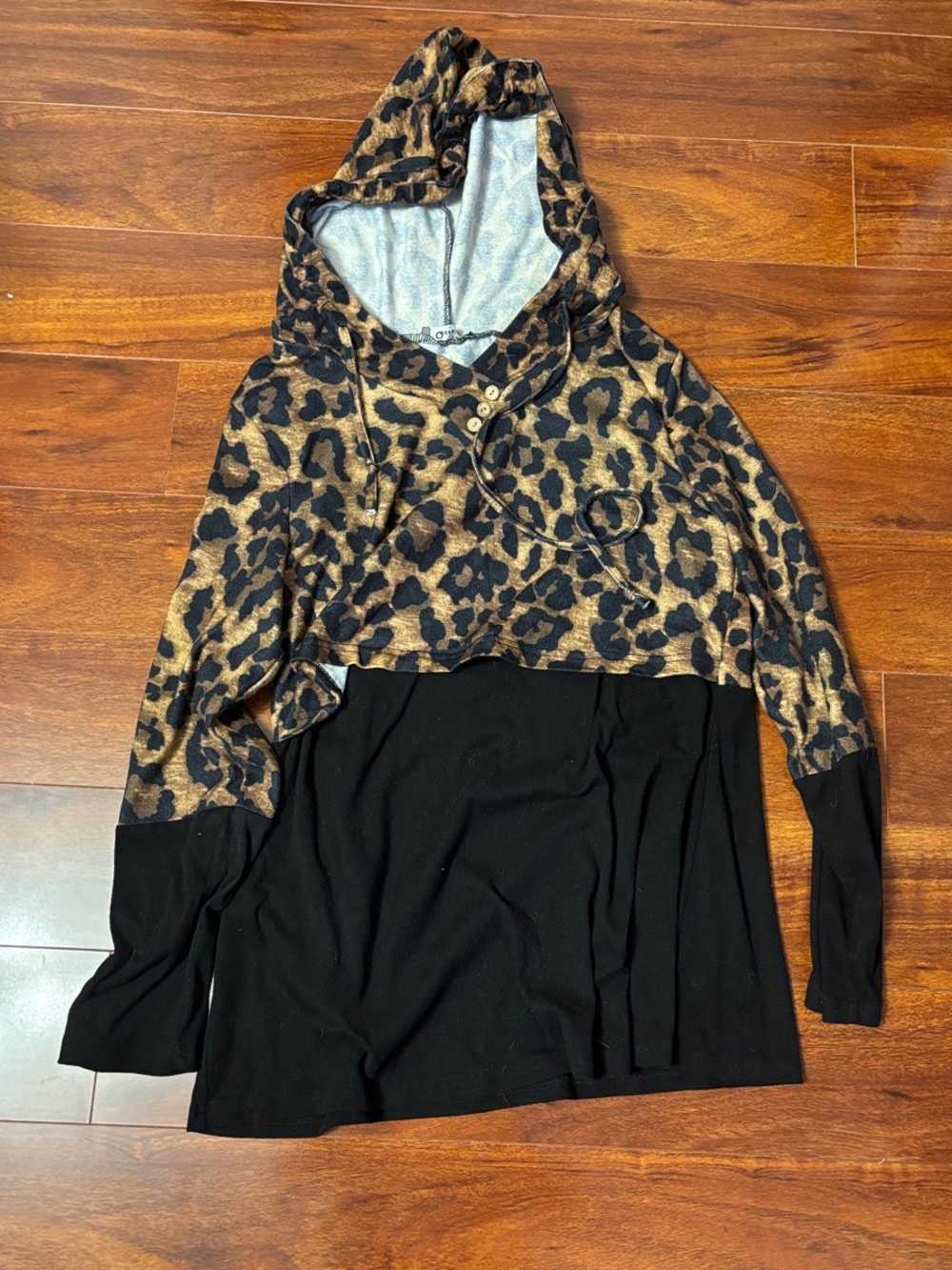 Maternity/Nursing - Leopard Print Hooded Colorblock Women's Sweater, Black/Brown